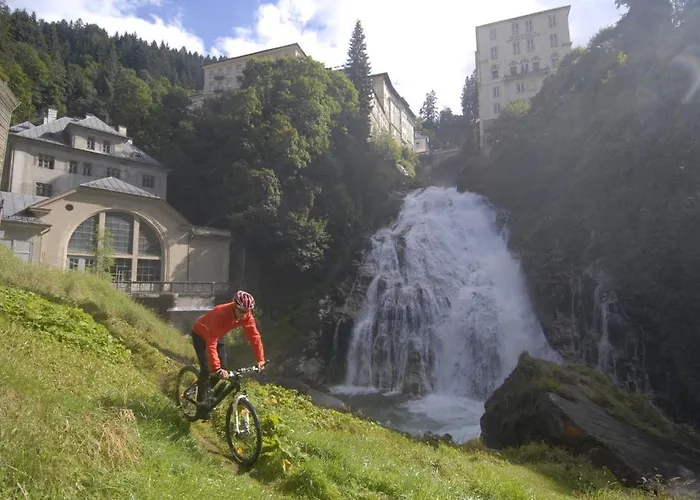 Romantikpension Anna 招待所